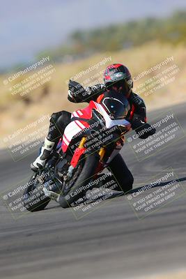 media/Nov-06-2023-Moto Forza (Mon) [[ce023d0744]]/3-Intermediate Group/Session 3 (Turn 16)/